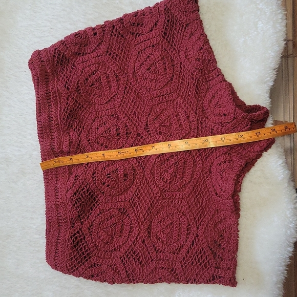 Zara Crochet Shorts - Picture 2 of 3